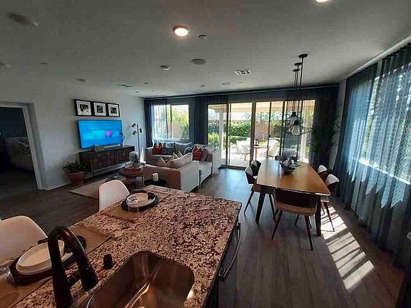 5th image of 1496 Pinyon Ln