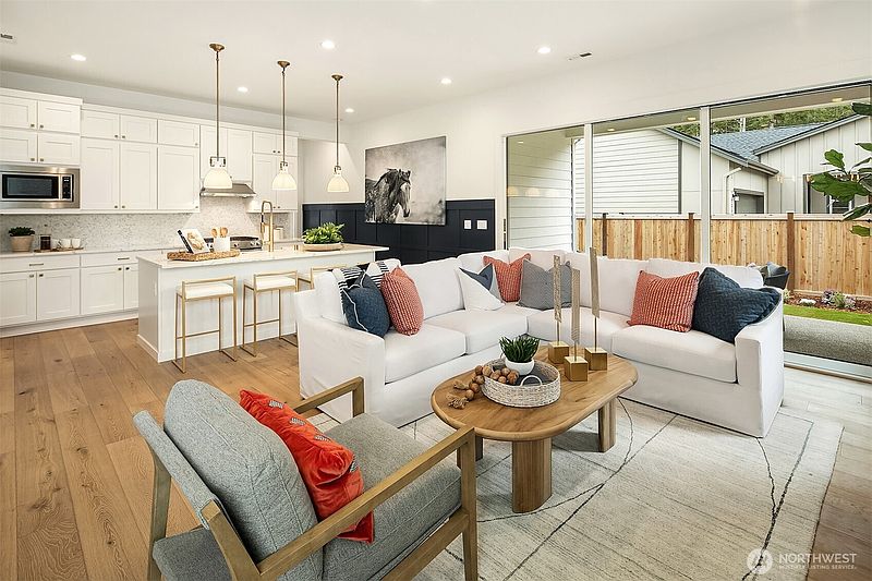 4th image of 33569 Douglas Avenue SE #11