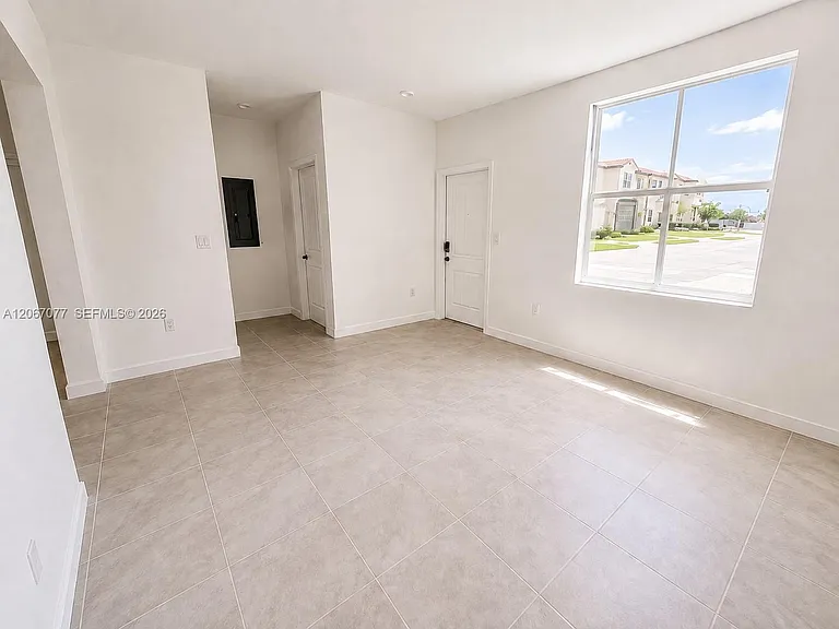 2608 SE 25th Rd — Photo 6