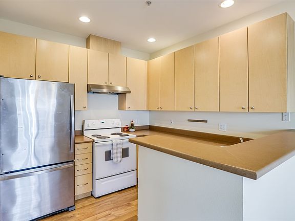 5th image of 1137 63rd Street SE #A
