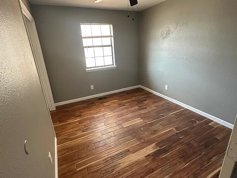 3737 SE 48th Pl — Photo 5