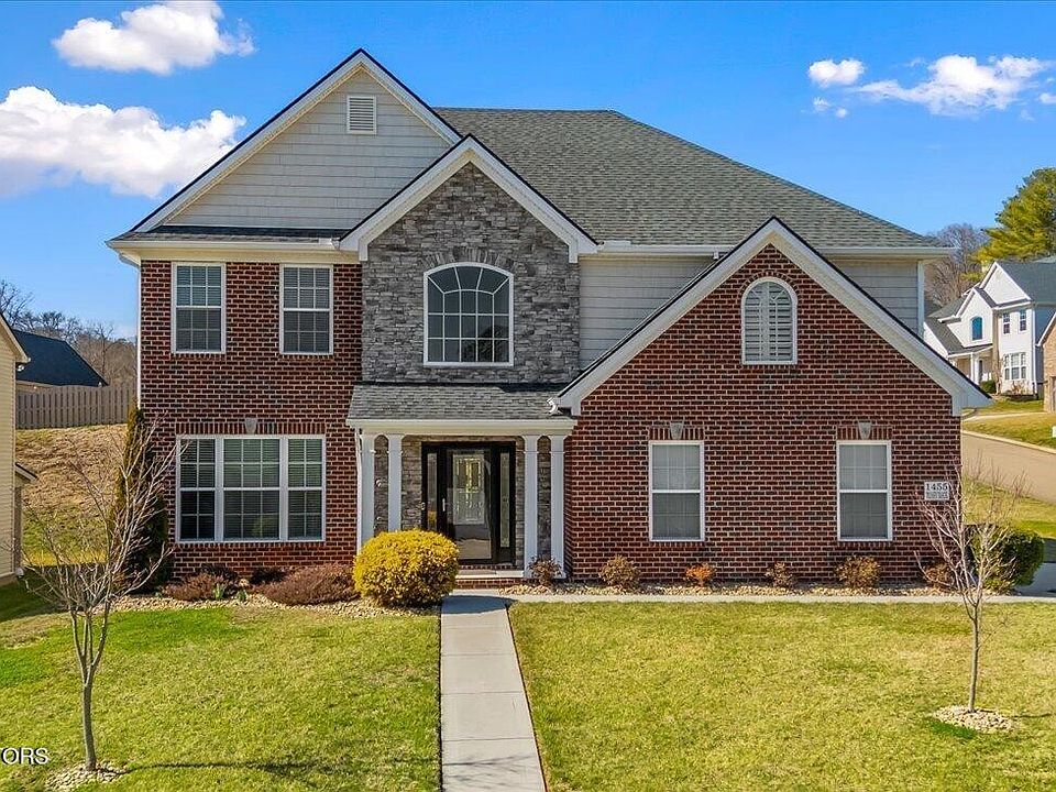1st image of 1455 Mossy Rock Ln