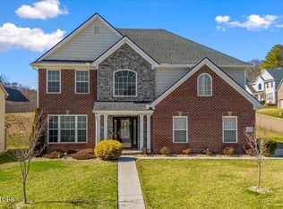 1455 Mossy Rock Ln, Knoxville, TN 37922