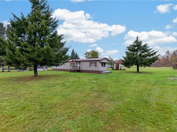 112 Center Rd, Lacona, NY 13083