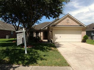 914 Bent Sail Ln, League City, TX 77573