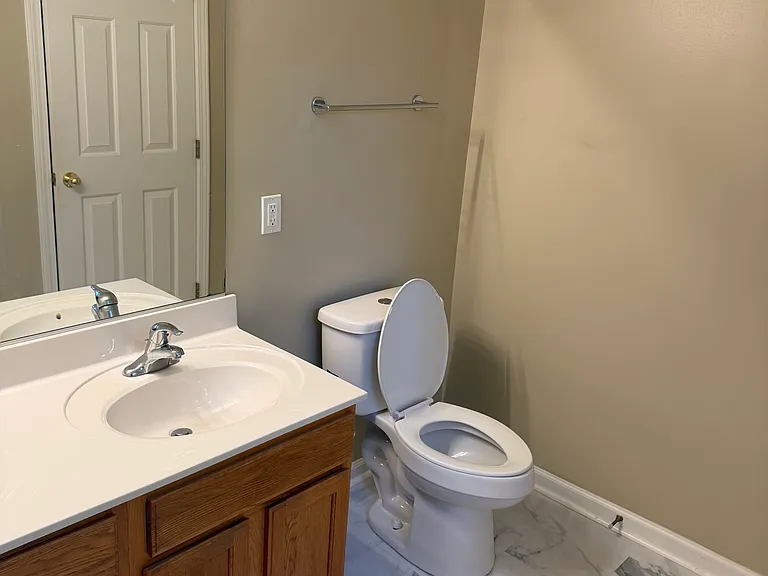 128 Autumn Falls Dr — Photo 34