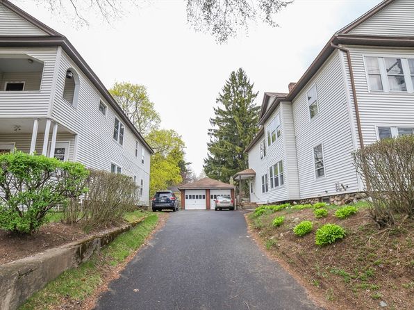 1097 W Boylston St, Worcester, MA 01606