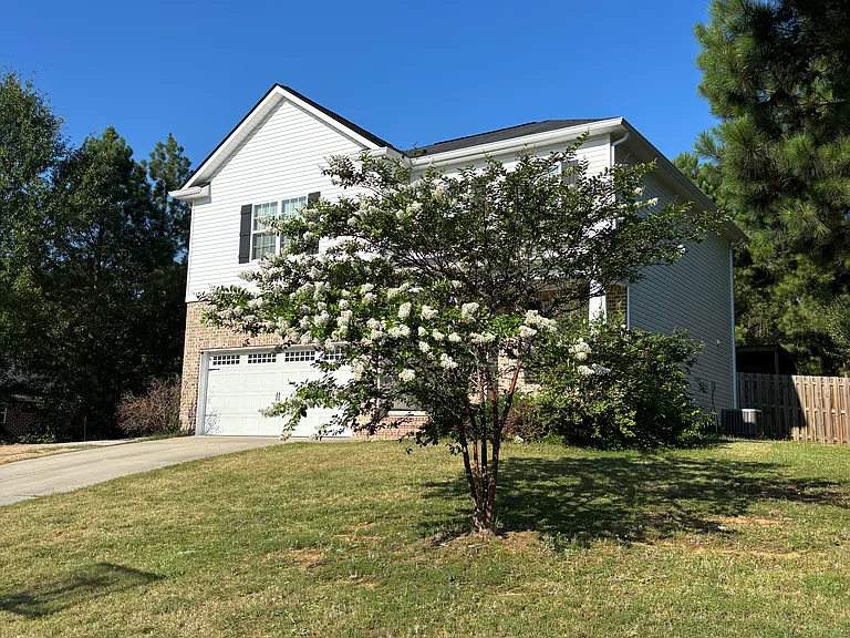 107 Oliver Hardy Ct — Photo 1