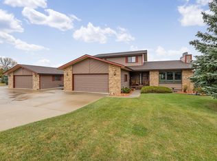 1230 Penny Ln, Rapid City, SD 57702