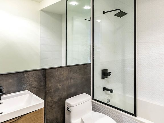 4th image of 182 Malcolm X Blvd APT 1A