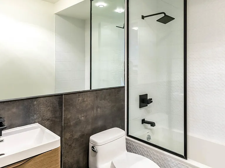 182 Malcolm X Blvd #1A — Photo 4