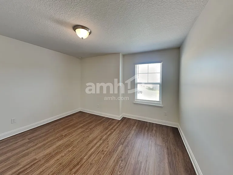 3150 Creek Village Ln — Photo 24
