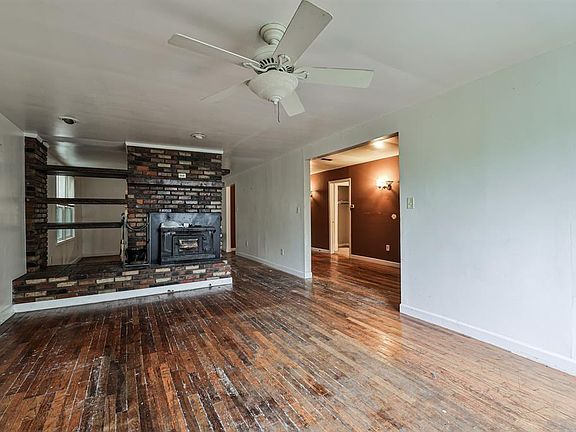 4th image of 4494 Colerain Ave