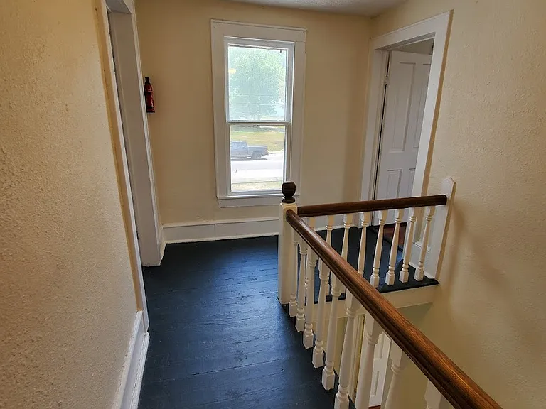 1419 Windsor Ave #5 — Photo 11