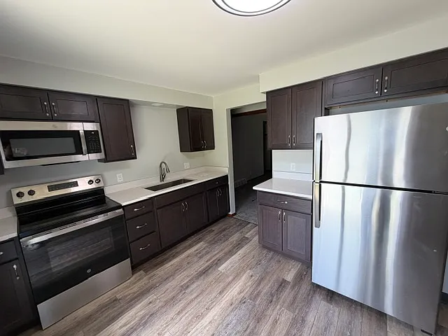 138 N Gamble St #2 — Photo 2