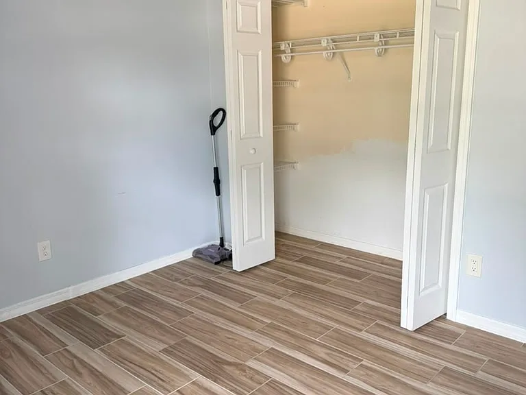 700 Lally Rock Ct — Photo 16
