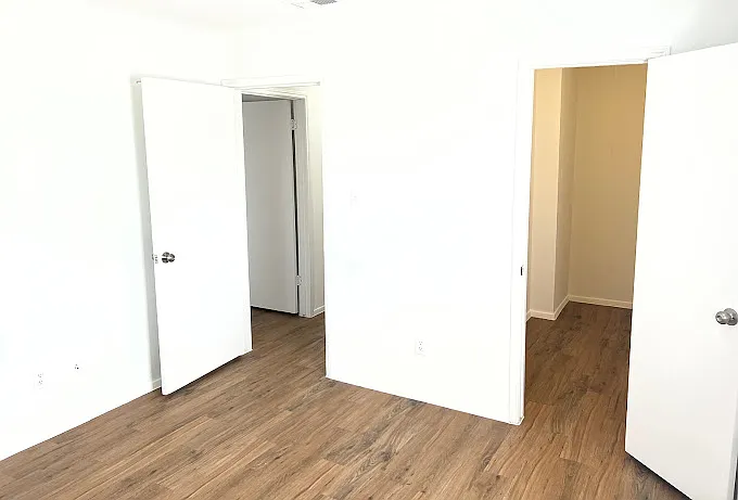 Pinewood Townhomes — Photo 12