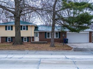 2605 Clarendon Rd, Sedalia, MO 65301