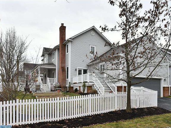 2nd image of 504 Langford Dr