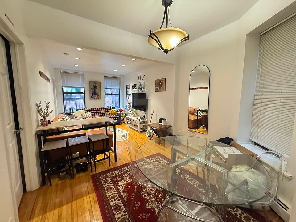 1st image of 415 W 52nd St APT 3A