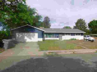 2111 Cascade Ave, Richland, WA 99354
