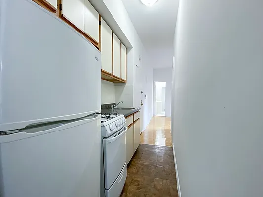 Rented by Oxford Property Group | media 13