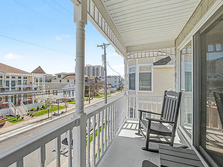 2 S Coolidge Ave #B — Photo 23