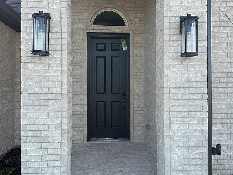 8753 Amethyst Ln — Photo 2