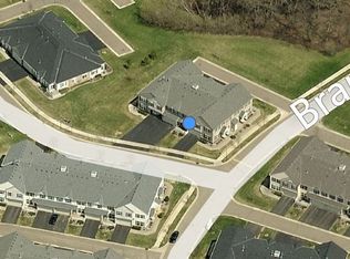 2003 Stahlke Way, Chaska, MN 55318