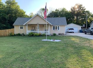 1829 N 32nd St, Springfield, IL 62702