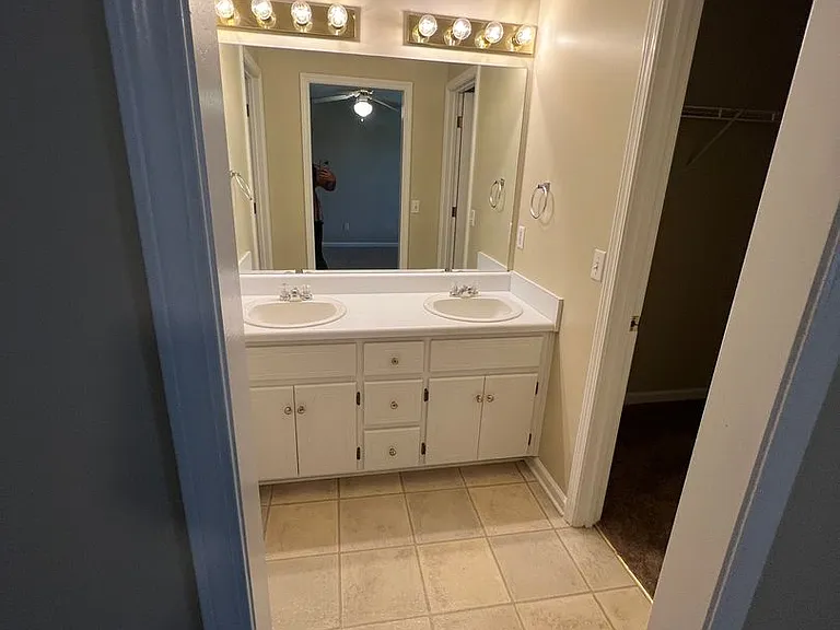 176 Woodmere Dr — Photo 12