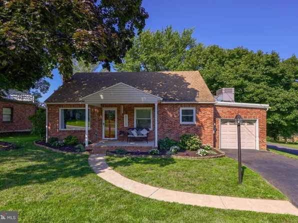 2424 Markey St, York, PA 17402