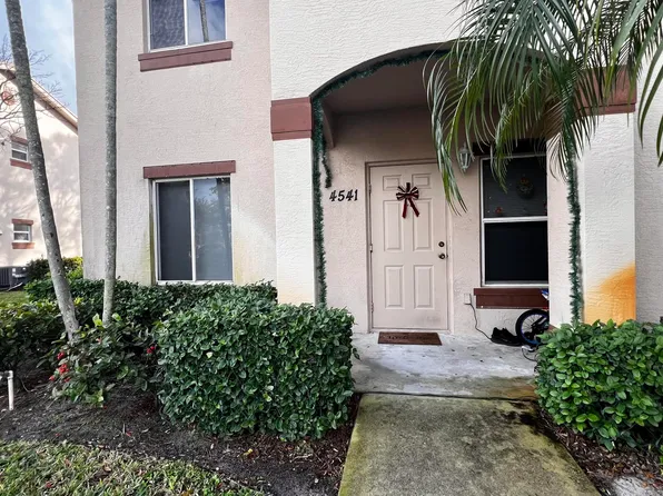 4541 Oak Terrace Drive, Greenacres, FL 33463