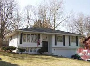 2514 Woodland Ave, West Des Moines, IA 50266