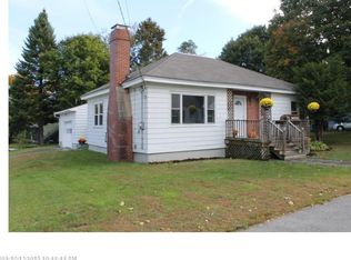 162 6th St, Auburn, ME 04210