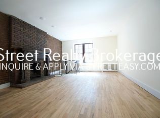 105 W 74th St APT A, New York, NY 10023