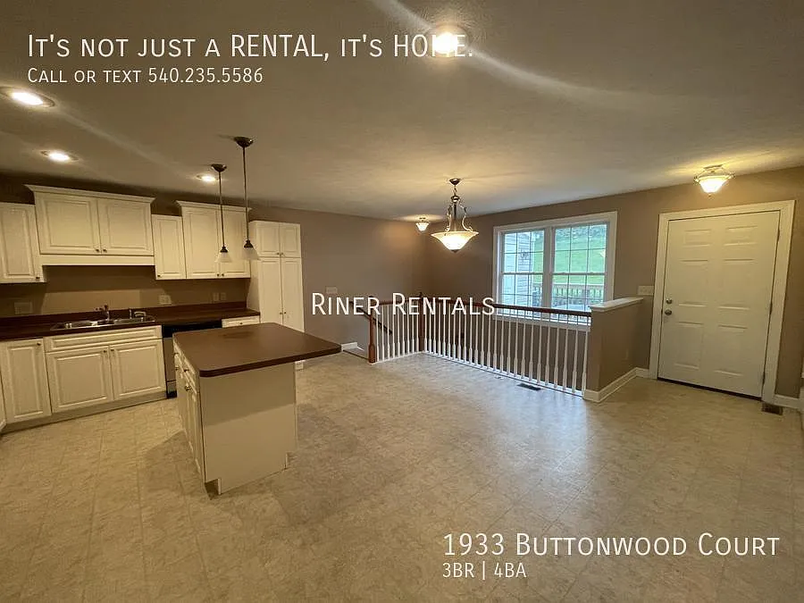 3 bed, 3.5 bath, 1672 sqft, $1,995 — Photo 3
