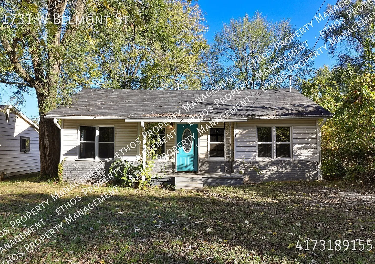 Available now!! 3 bed 1 bath with a large yard in Springfield, MO!! — Photo 1