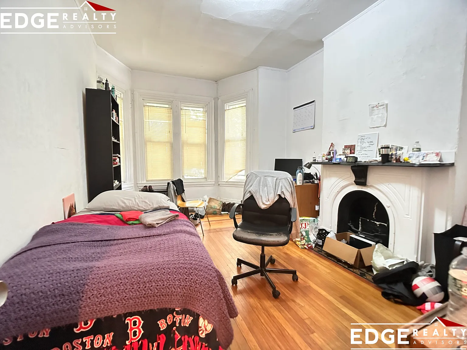 4 bed, 1600 sqft, $3,700 — Photo 3