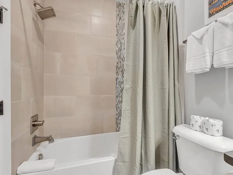 1815 Ridley Blvd #7 — Photo 19