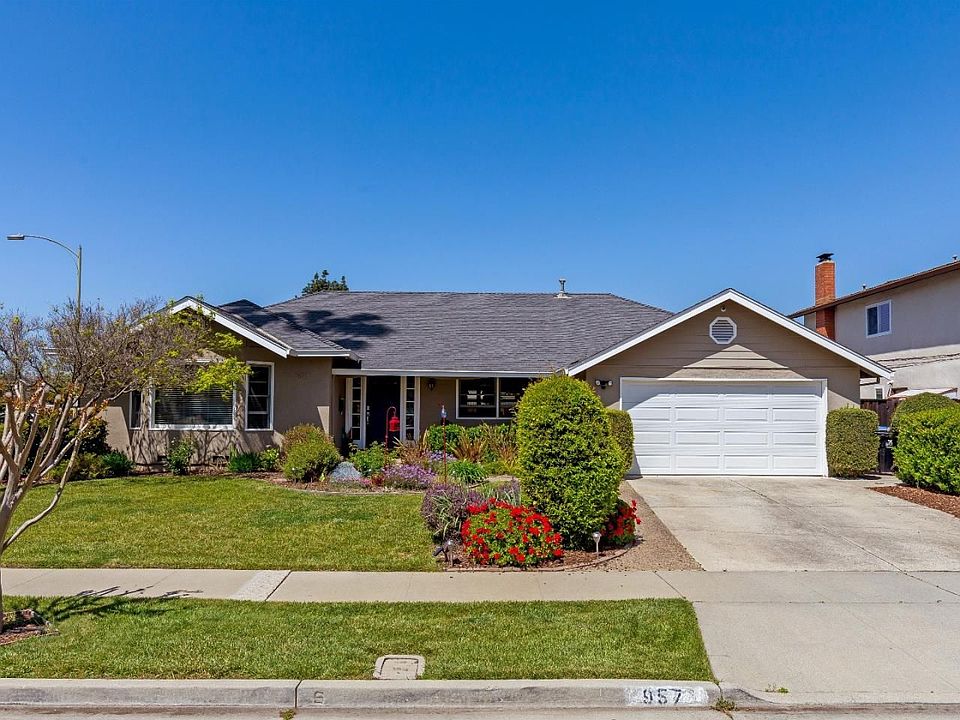 1st image of 957 Hurlstone Ln