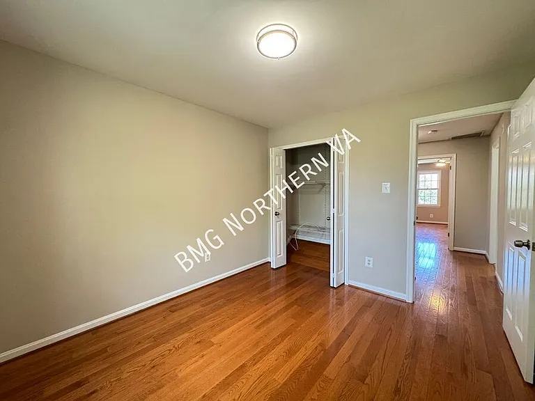 9606 Scotch Haven Dr — Photo 19