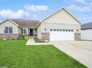 5391 Pleasant Ridge Rd, Pleasant Hill, IA 50327