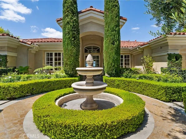 10511 Easter Hill Dr, Santa Ana, CA 92705