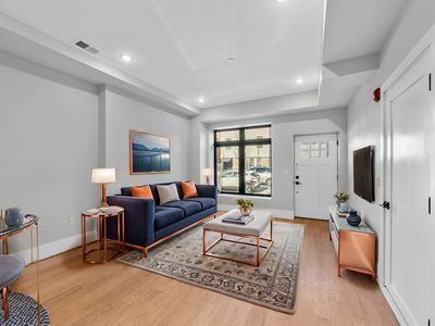 13 Manhattan Ave #1, Jersey City, NJ, 07307