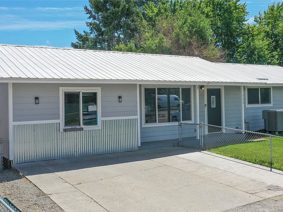 1st image of 733 Ridge Place