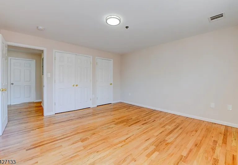 15-21 Oraton St #2 — Photo 15