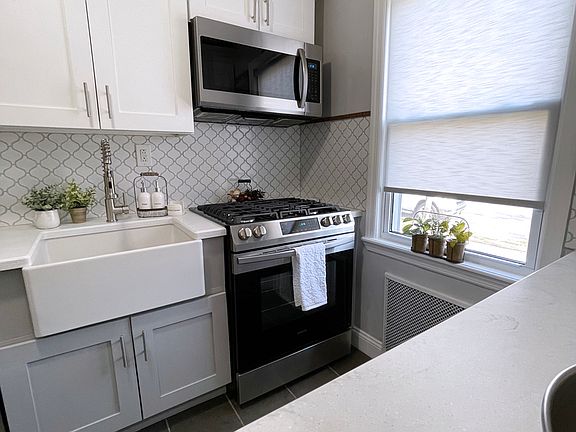 4th image of 71-44 252nd St #14A