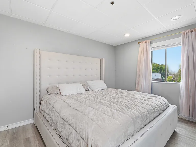 64 Foster St #305 — Photo 8