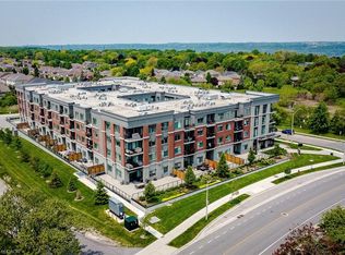 1 Redfern Ave #217, Hamilton, ON L9C 0E6